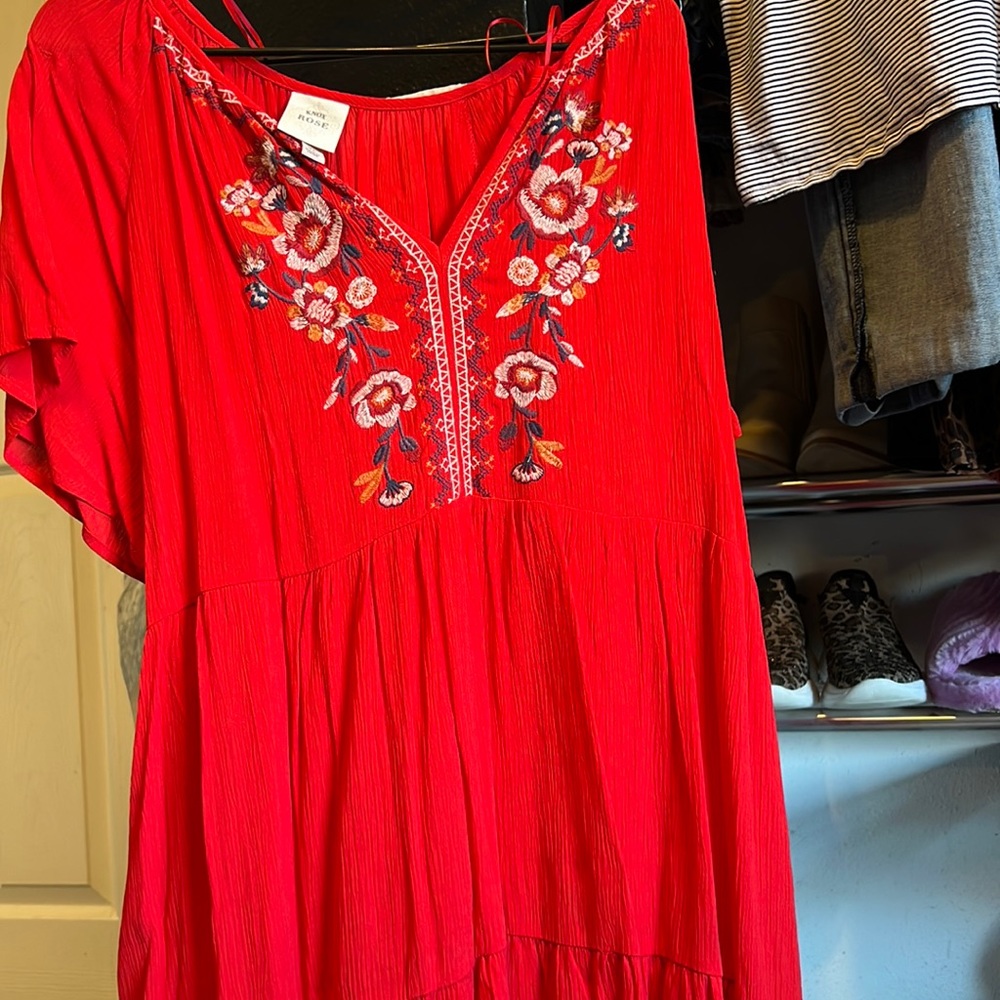 DRESS